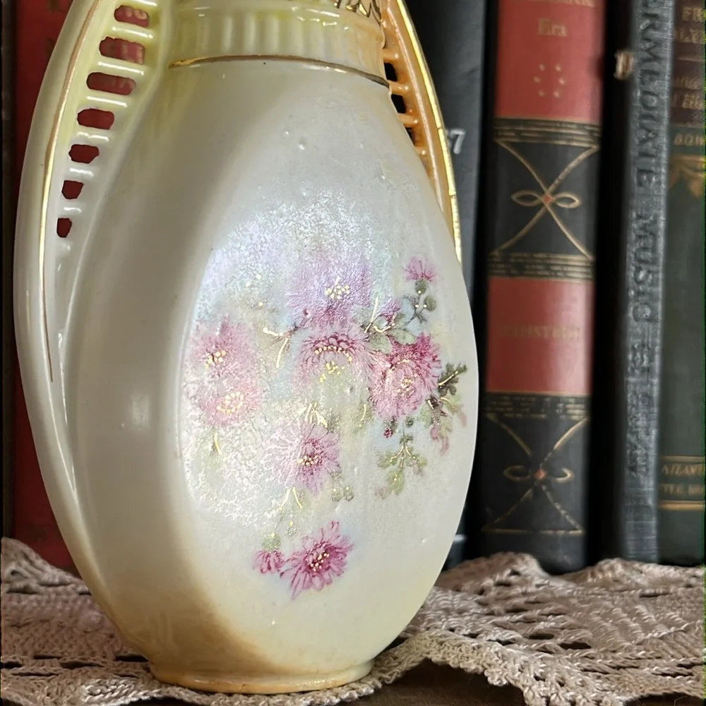 Antique, Early 20th Century Austrian Art Nouveau Floral Filigree Vase